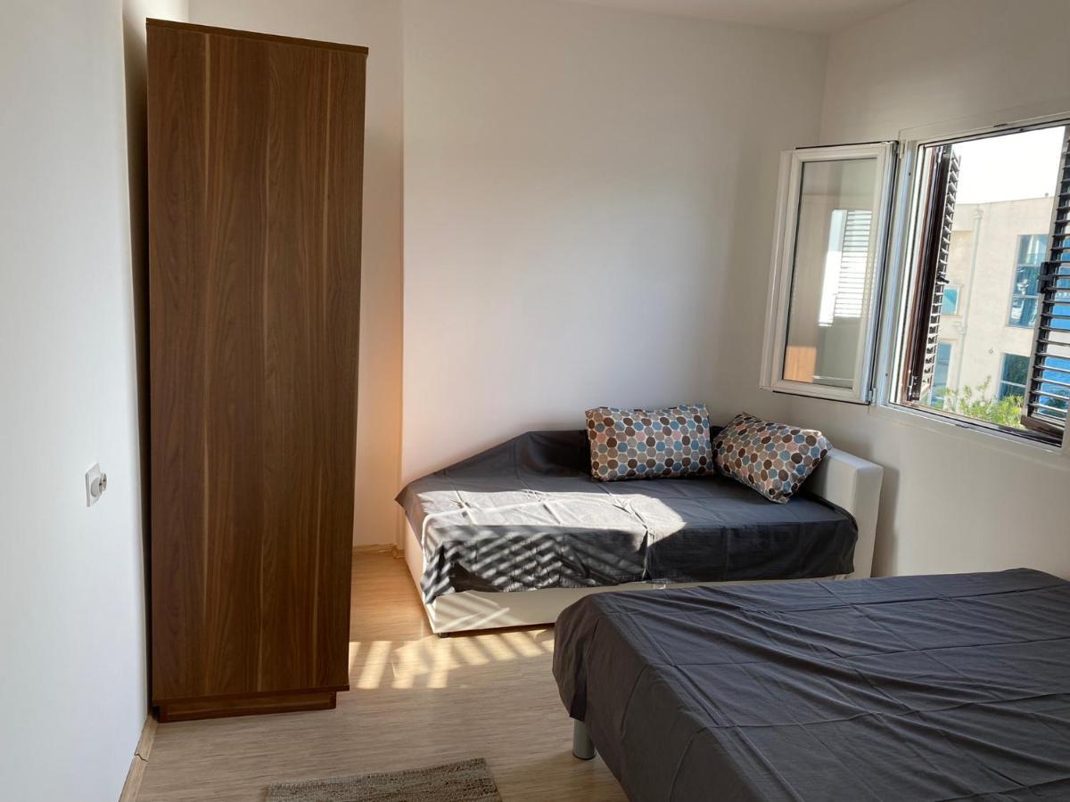 Acacia Apartmani Sutomore Eksteriør billede