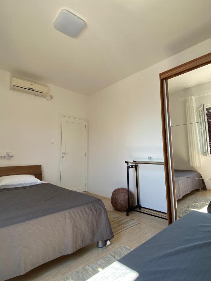 Acacia Apartmani Sutomore Eksteriør billede