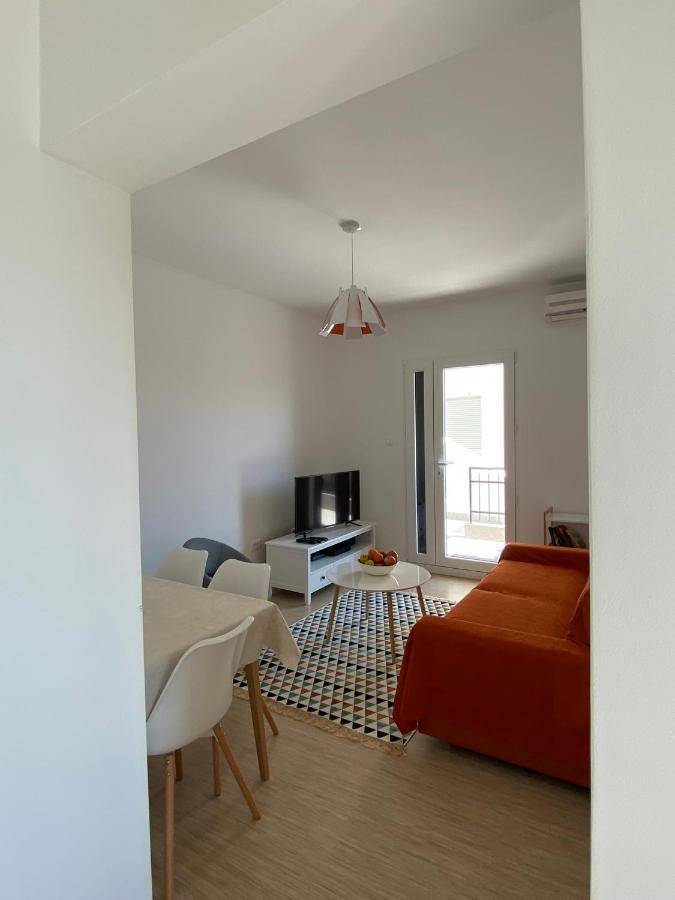 Acacia Apartmani Sutomore Eksteriør billede