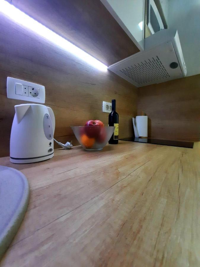Acacia Apartmani Sutomore Eksteriør billede